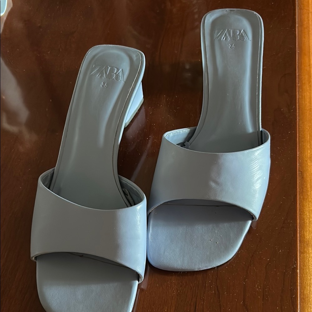 Zara Gray Heels Modern Elegance